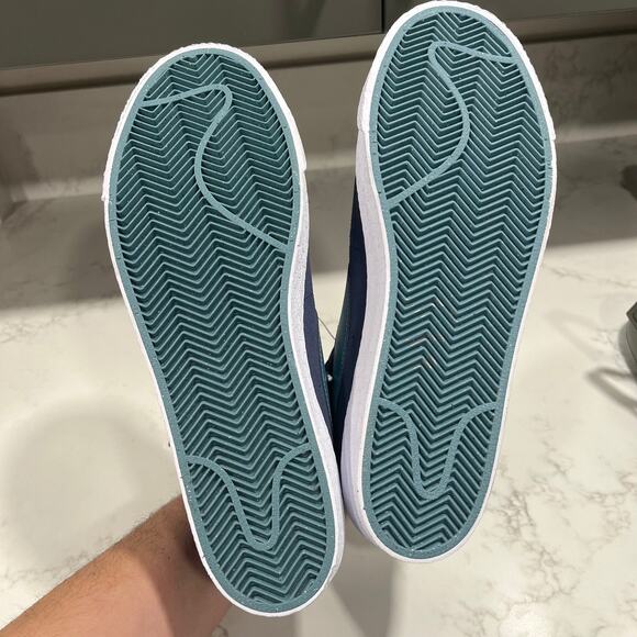 New Nike SB Blazer Mid Sneaker Navy Aqua Suede Lace Up Round Toe Men's Size 11.5 - Picture 7 of 8